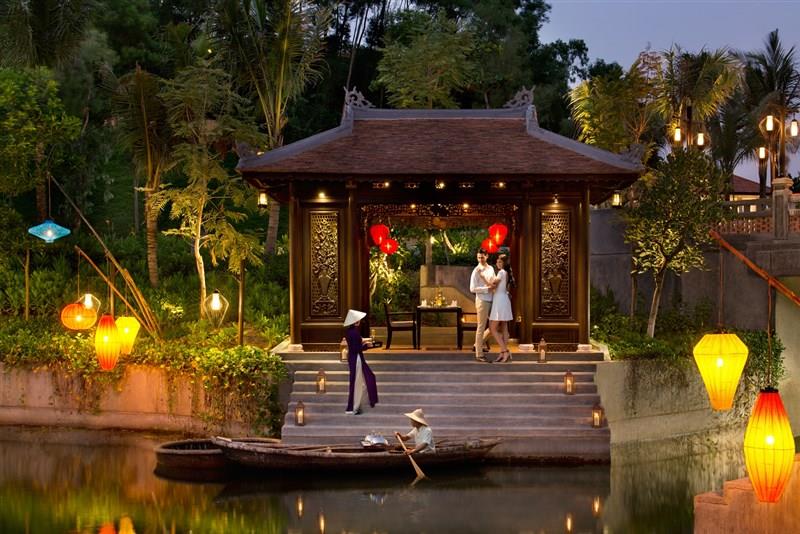 Banyan Tree Lăng Cô Resort Lộc Vĩnh, Phú Lộc, Thừa Thiên Huế | Bán Resort 5 sao